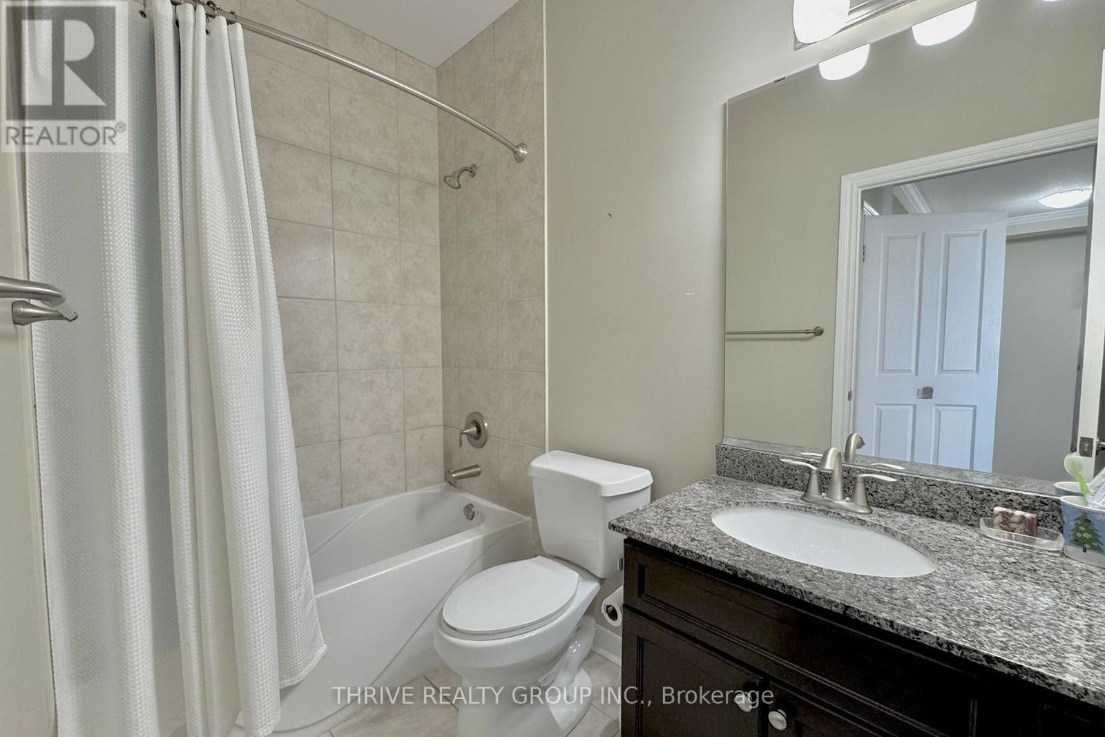 1206 - 1030 Coronation Drive, London North (North I), ON - Indoor Photo Showing Bathroom