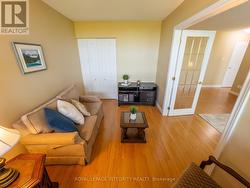 Office space (can become the 2nd bedroom) -