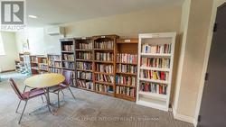 Library & lounge (level B1) -