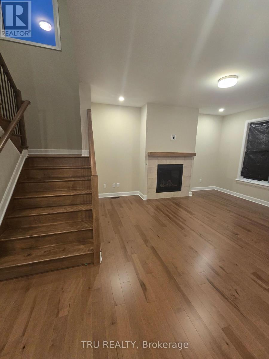 1608 Quarry Street, Russell, ON - Indoor With Fireplace