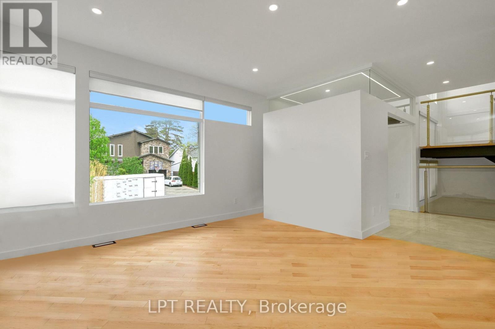 298 Crestview Road, Ottawa, ON - Indoor Photo Showing Other Room