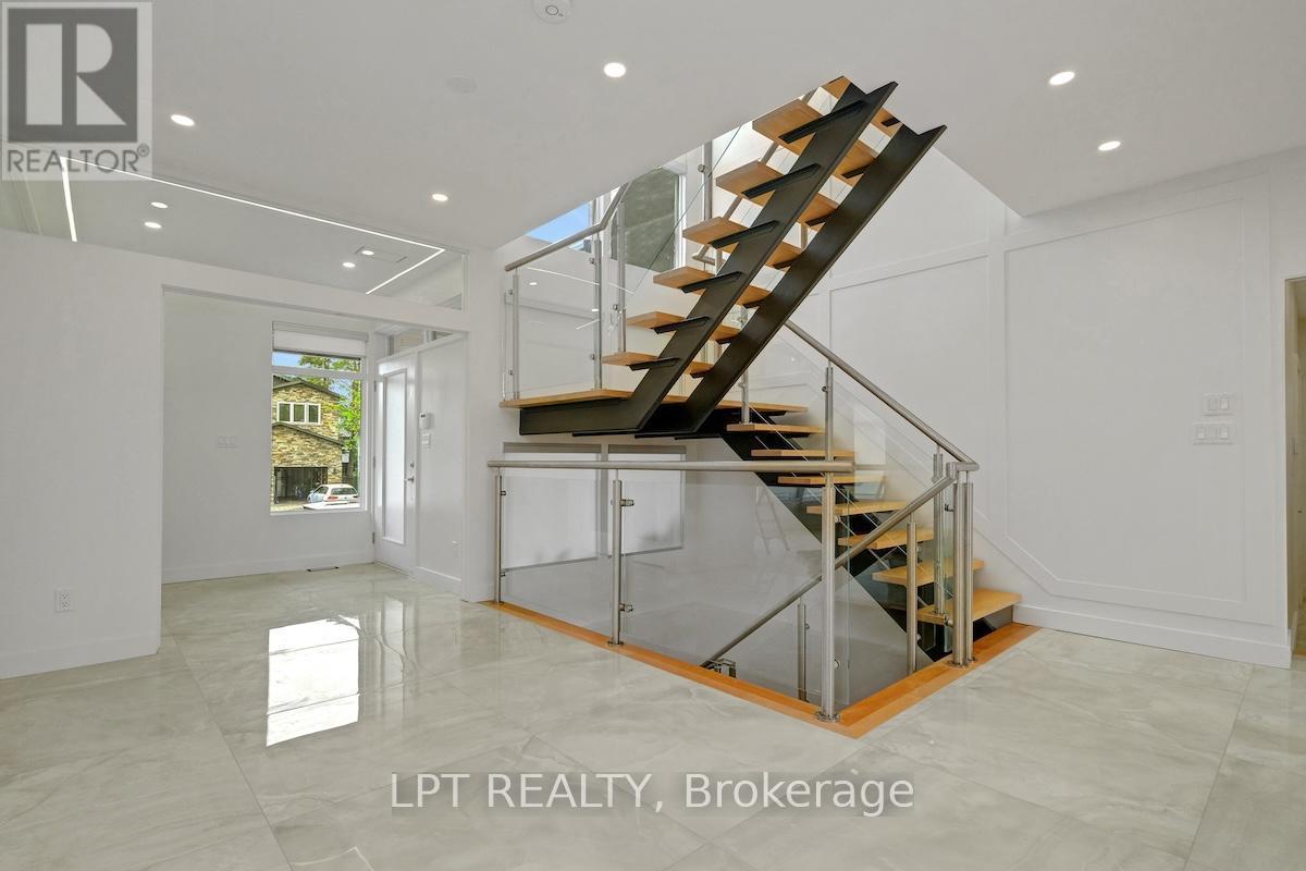 298 Crestview Road, Ottawa, ON - Photo Showing Other Room