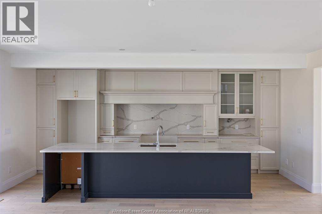 1229 Campana Crescent, Lakeshore, ON