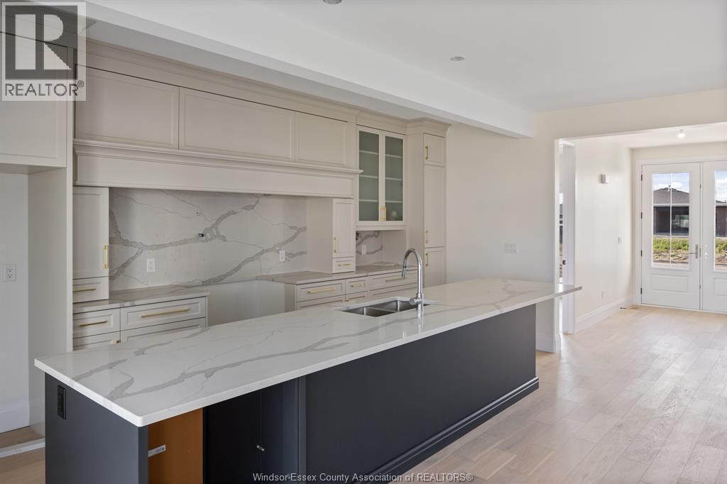 1229 Campana Crescent, Lakeshore, ON