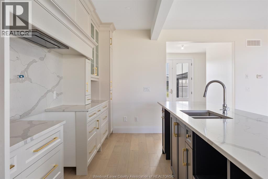 1229 Campana Crescent, Lakeshore, ON