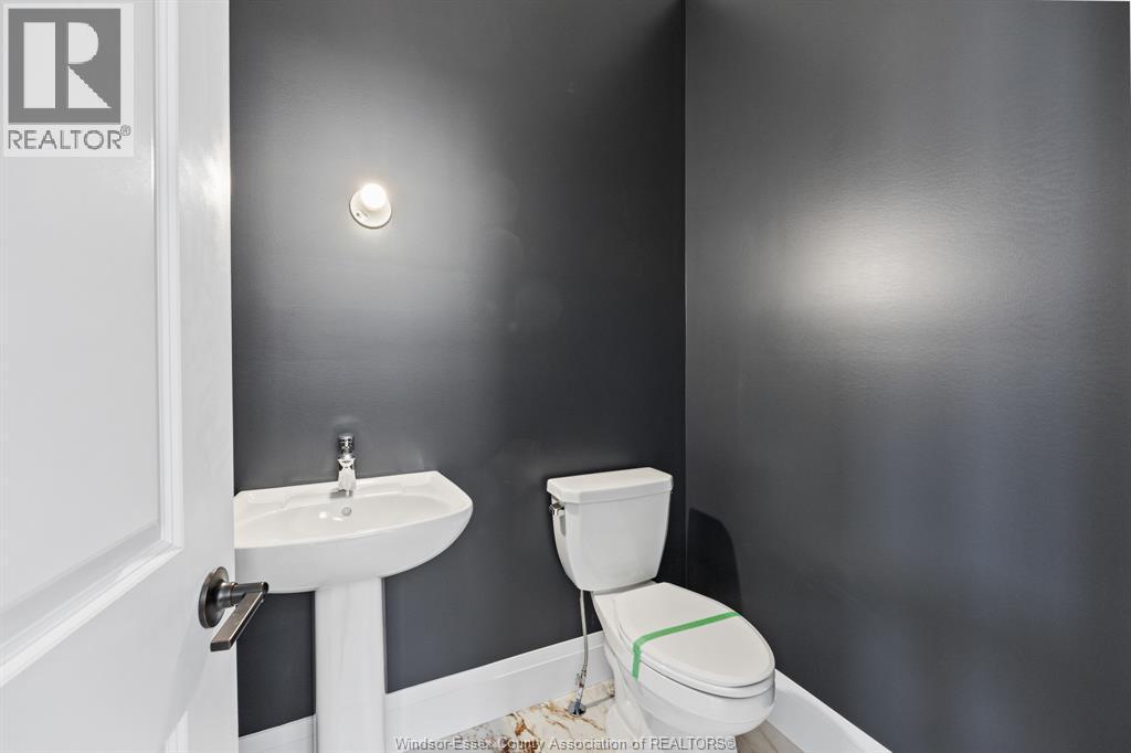 1229 Campana Crescent, Lakeshore, ON