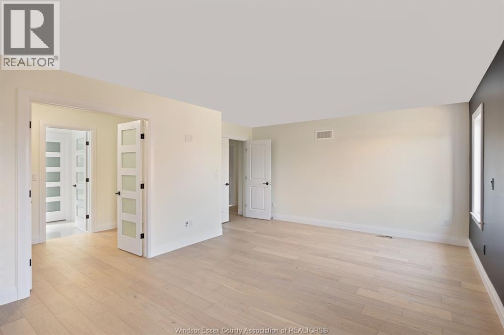 1229 Campana Crescent, Lakeshore, ON