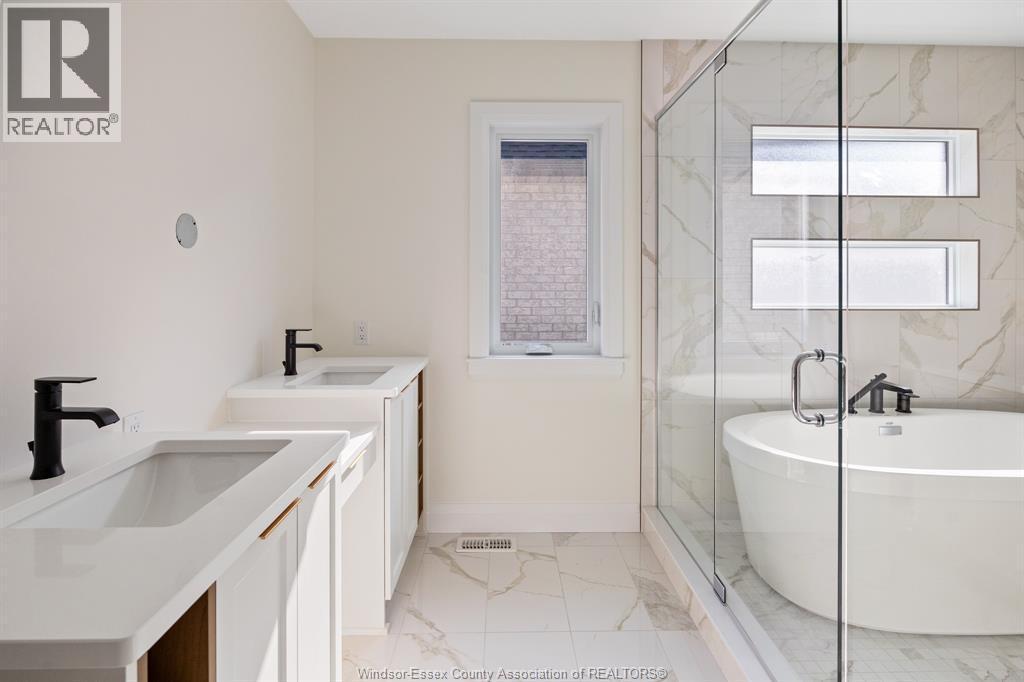 1229 Campana Crescent, Lakeshore, ON