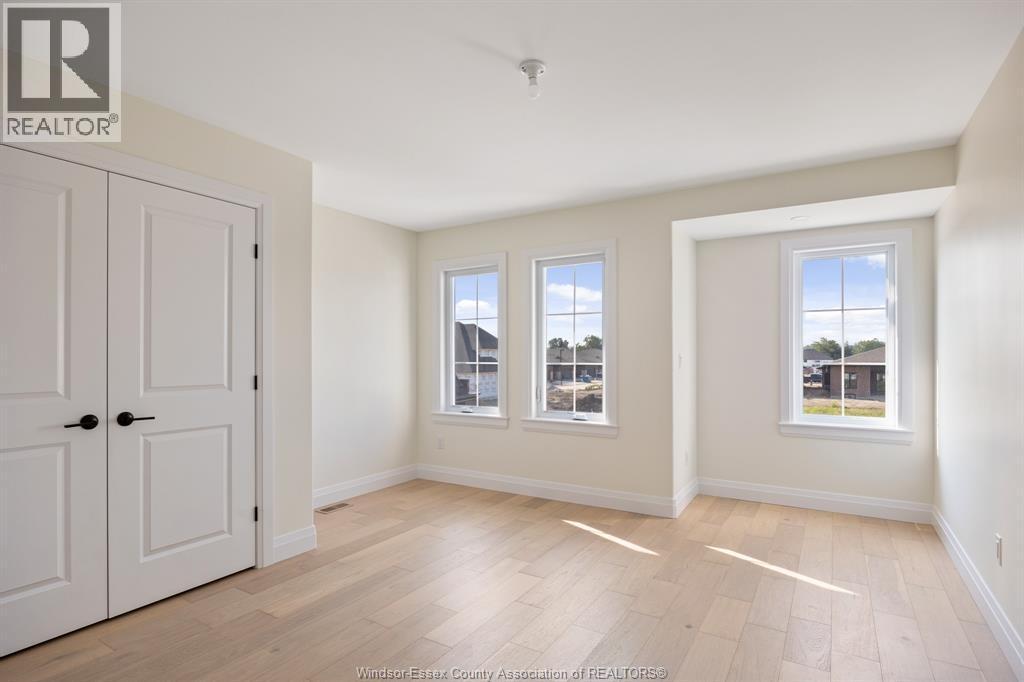 1229 Campana Crescent, Lakeshore, ON