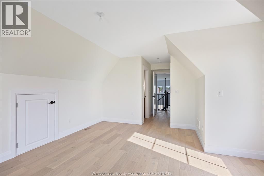 1229 Campana Crescent, Lakeshore, ON