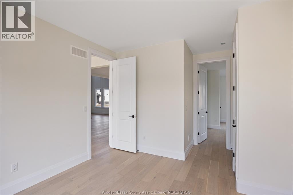 1229 Campana Crescent, Lakeshore, ON