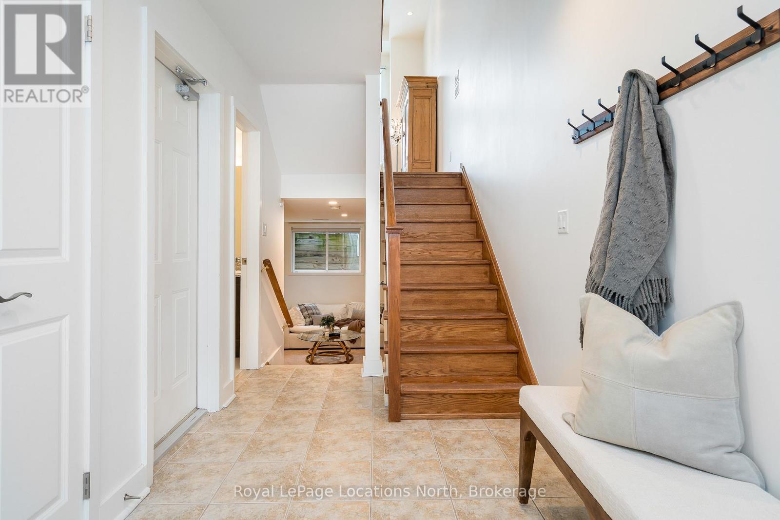 22 - 104 Farm Gate Road, Blue Mountains, ON - Indoor Photo Showing Other Room