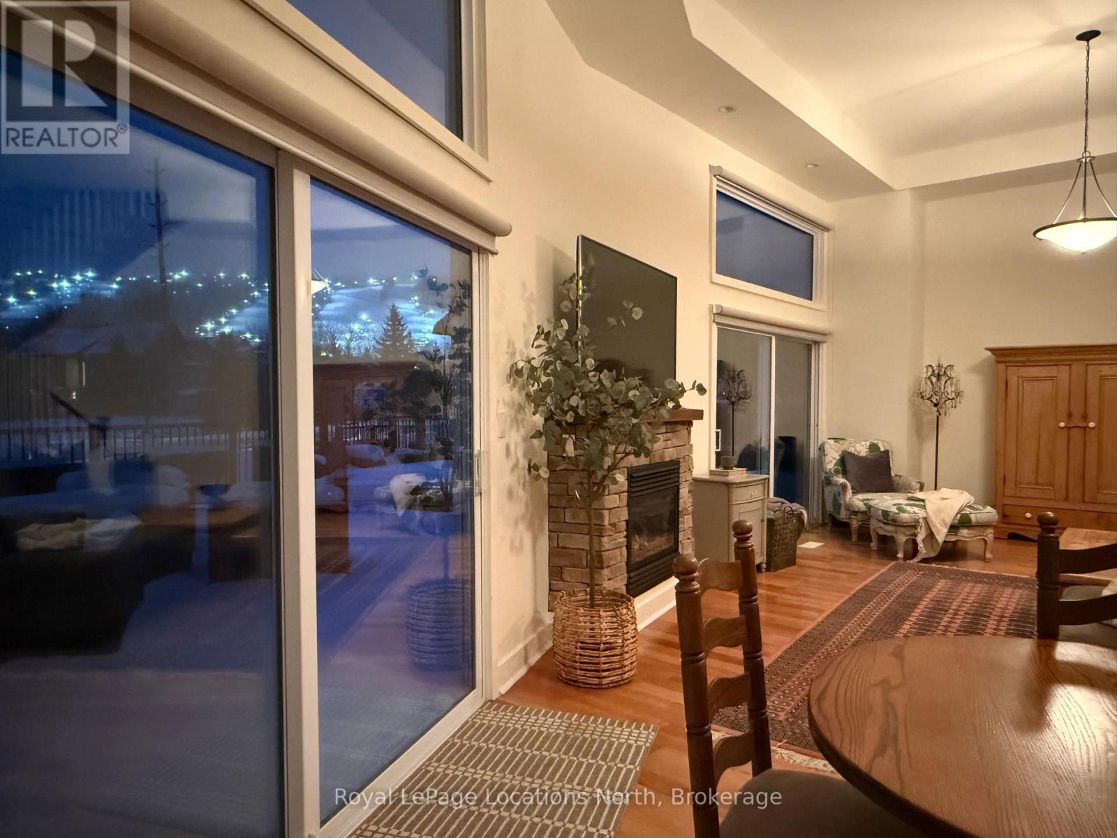 22 - 104 Farm Gate Road, Blue Mountains, ON - Indoor