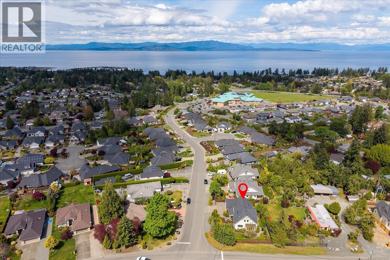 672 Lowry'S Rd, Parksville, BC - Outdoor With View