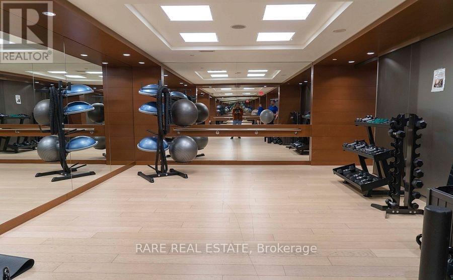 632 - 39 Queens Quay E, Toronto, ON - Indoor Photo Showing Gym Room