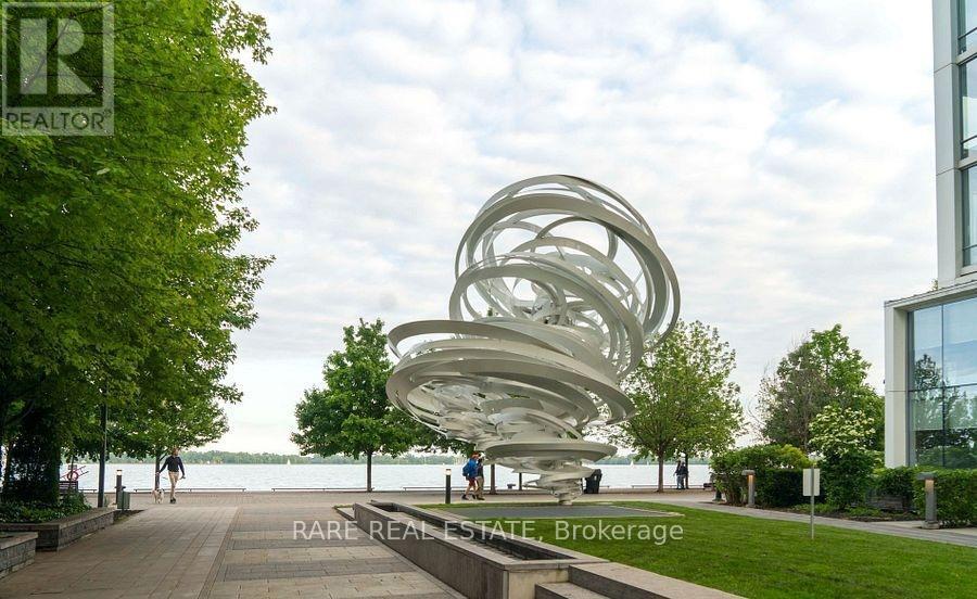 632 - 39 Queens Quay E, Toronto, ON - Outdoor