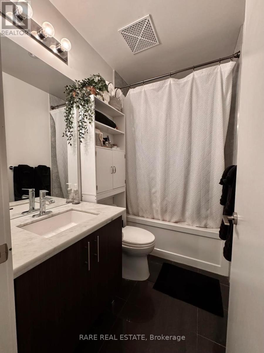 632 - 39 Queens Quay E, Toronto, ON - Indoor Photo Showing Bathroom