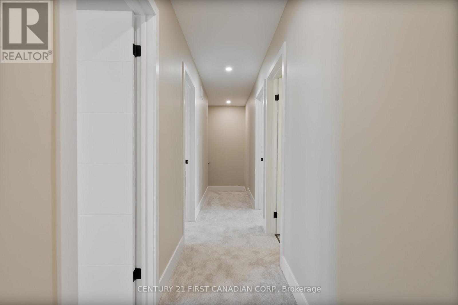 25 Sheldabren Street, North Middlesex (Ailsa Craig), ON - Indoor Photo Showing Other Room