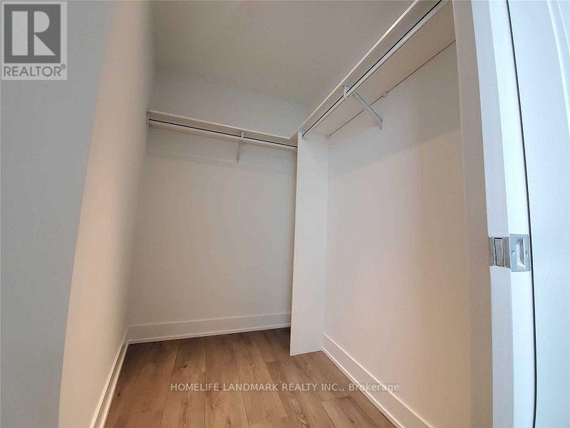 3223 - 585 Bloor Street E, Toronto, ON - Indoor