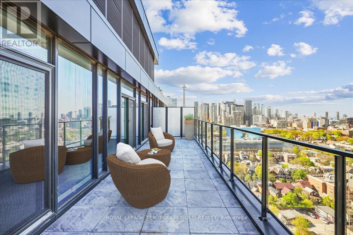 2003 - 195 Mccaul Street E, Toronto, ON - Outdoor With Exterior