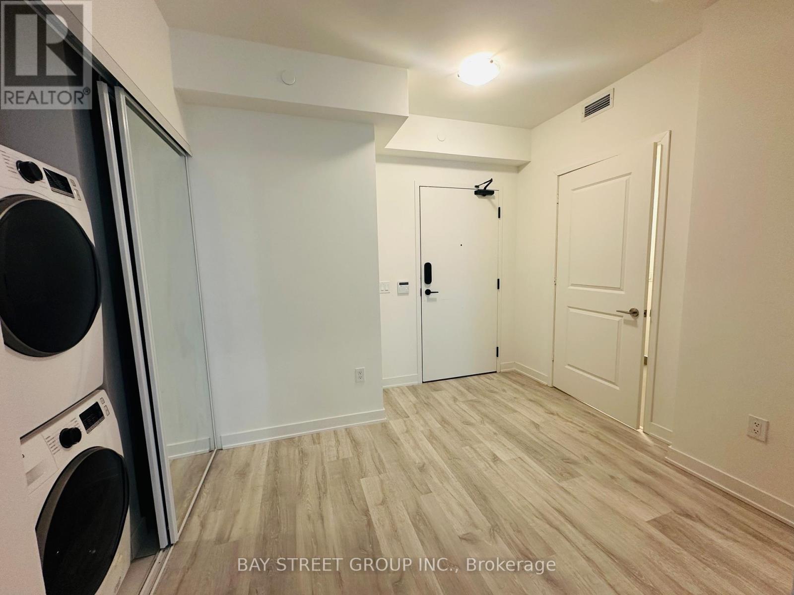 3709 - 100 Dalhousie Street, Toronto, ON - Indoor Photo Showing Laundry Room