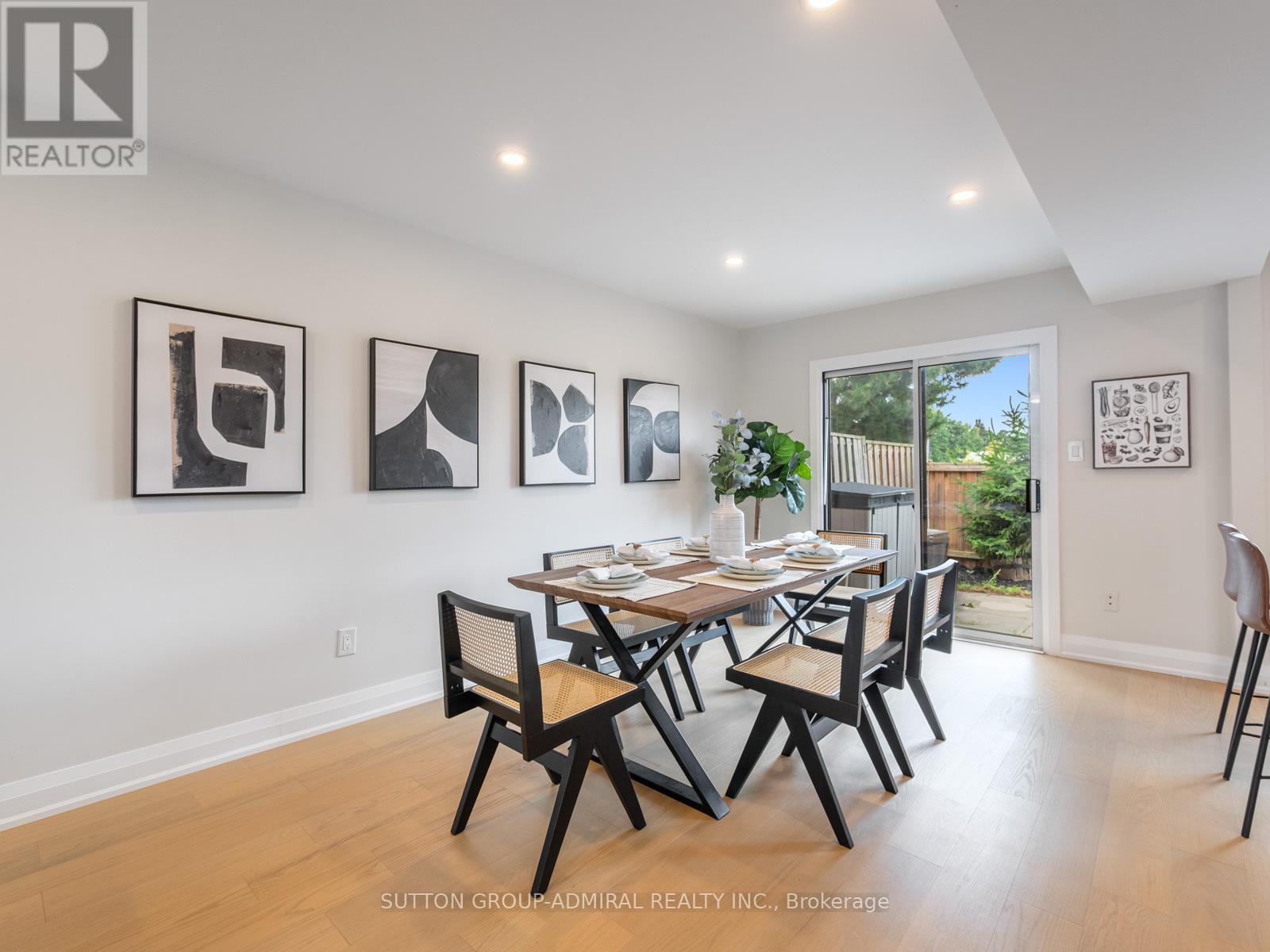 42 - 765 Oklahoma Drive, Pickering, ON - Indoor Photo Showing Dining Room