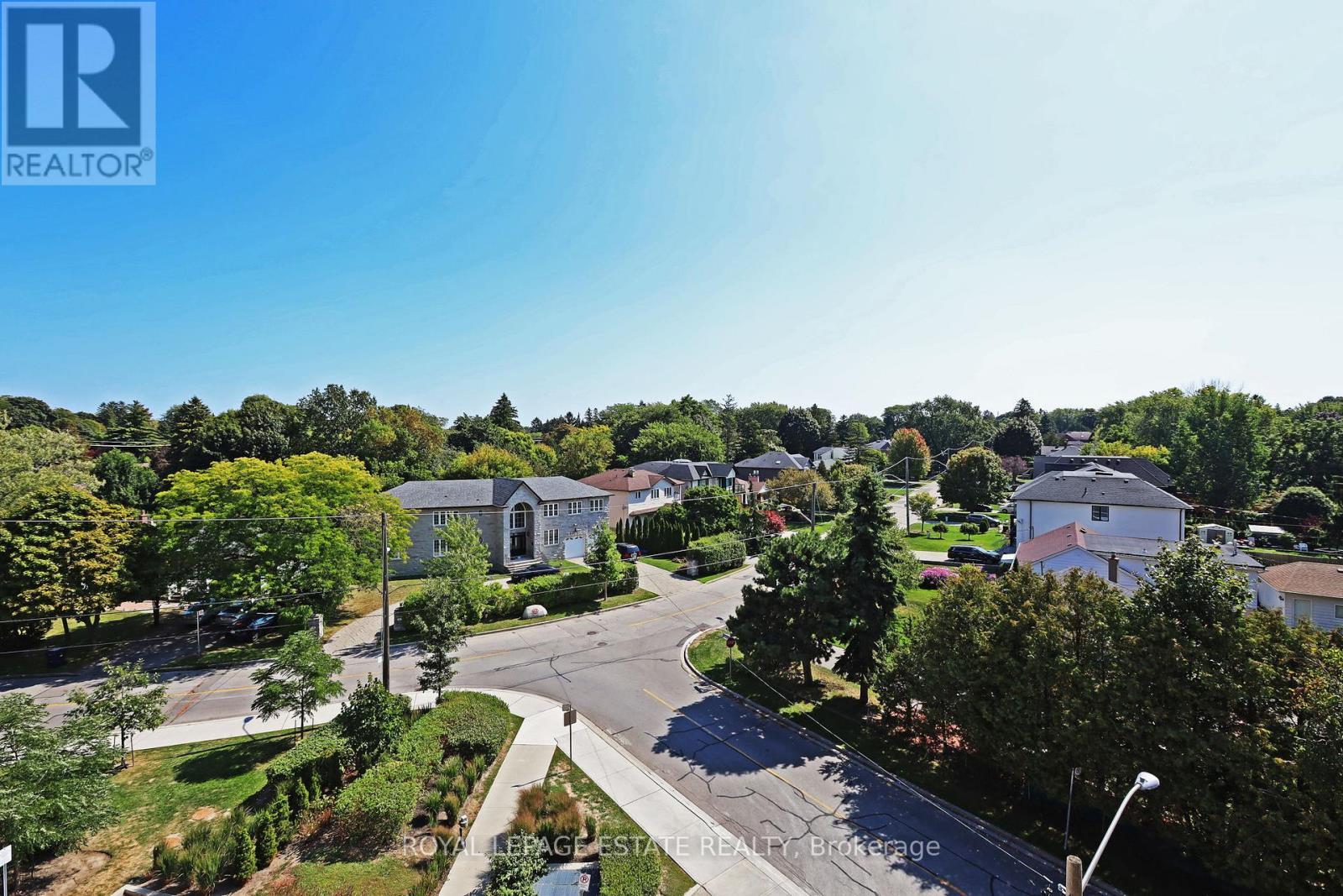 601 - 3655 Kingston Road, Toronto, ON - Outdoor With View