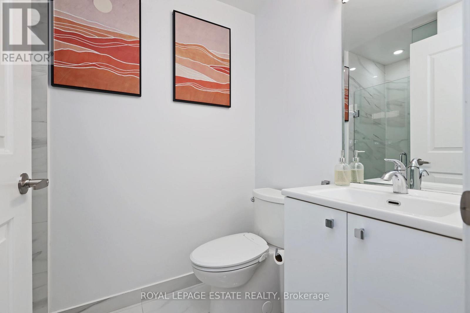 601 - 3655 Kingston Road, Toronto, ON - Indoor Photo Showing Bathroom