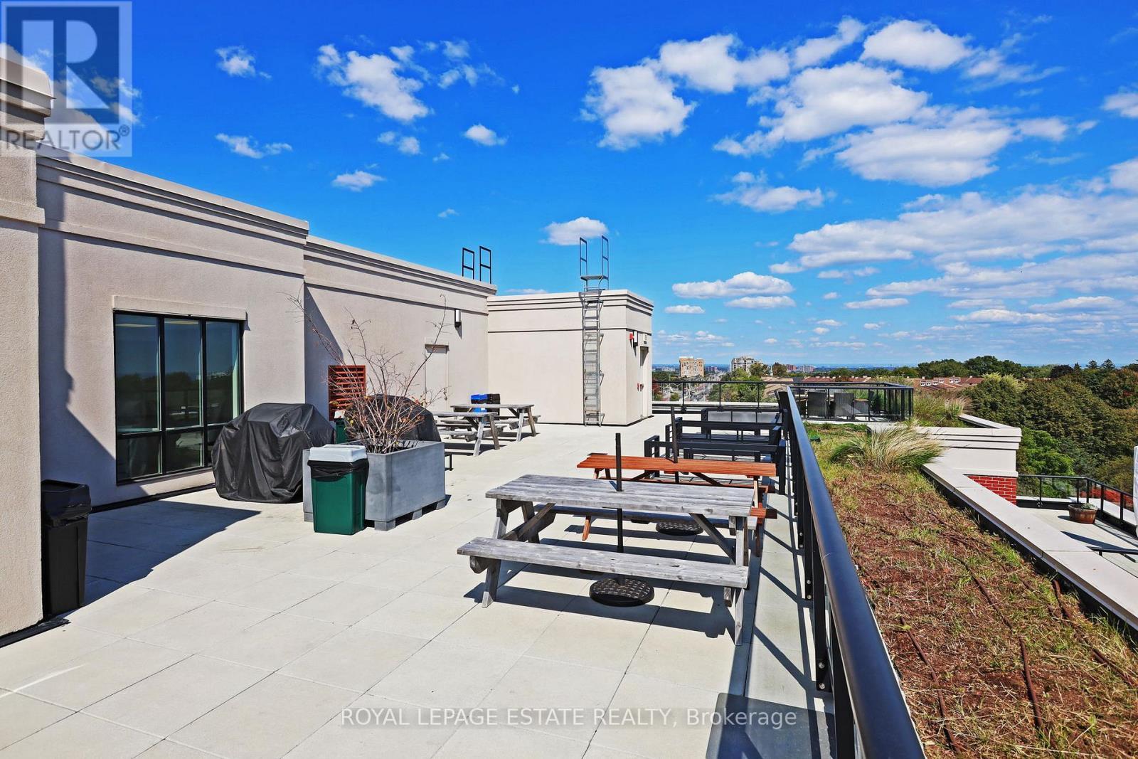 601 - 3655 Kingston Road, Toronto, ON - Outdoor With Deck Patio Veranda With View