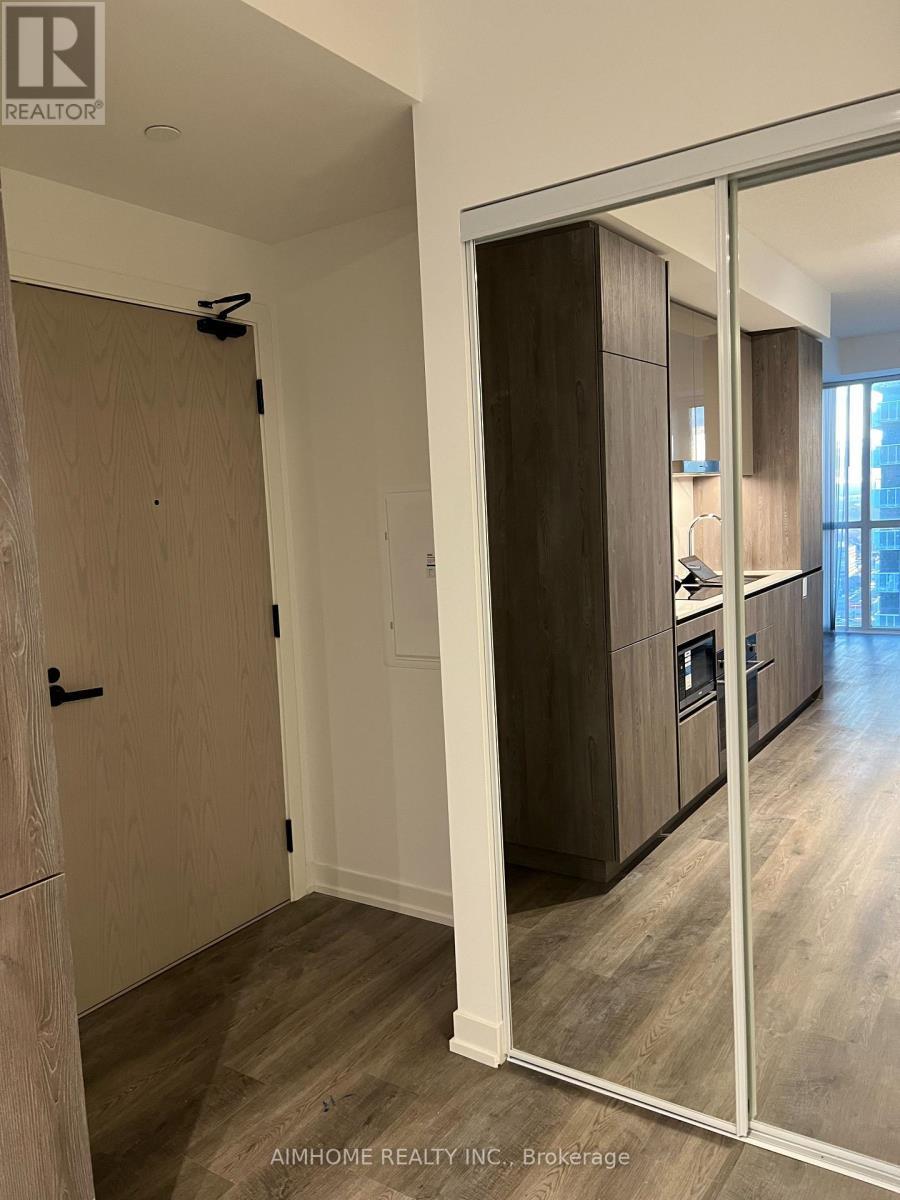 4201 - 8 Interchange Way, Vaughan, ON - Indoor Photo Showing Other Room