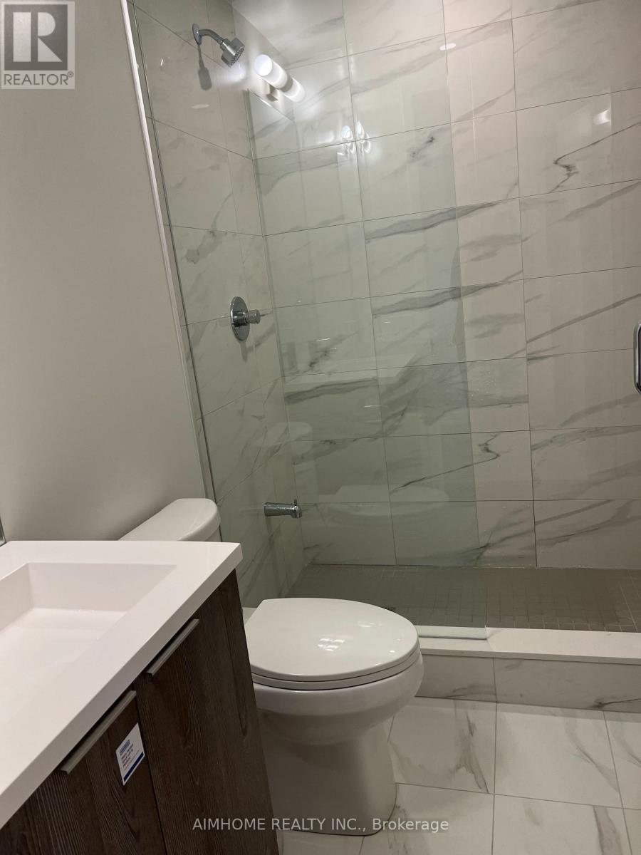 4201 - 8 Interchange Way, Vaughan, ON - Indoor Photo Showing Bathroom