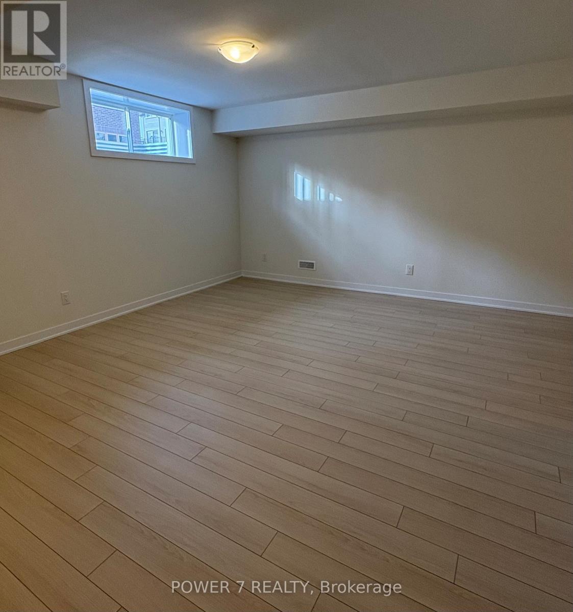 14 Harvey Bunker Crescent, Markham, ON - Indoor Photo Showing Other Room