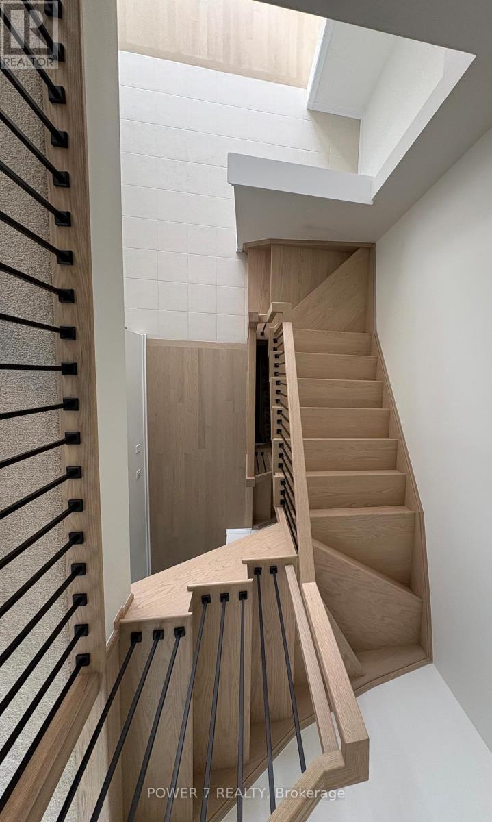 14 Harvey Bunker Crescent, Markham, ON - Indoor Photo Showing Other Room