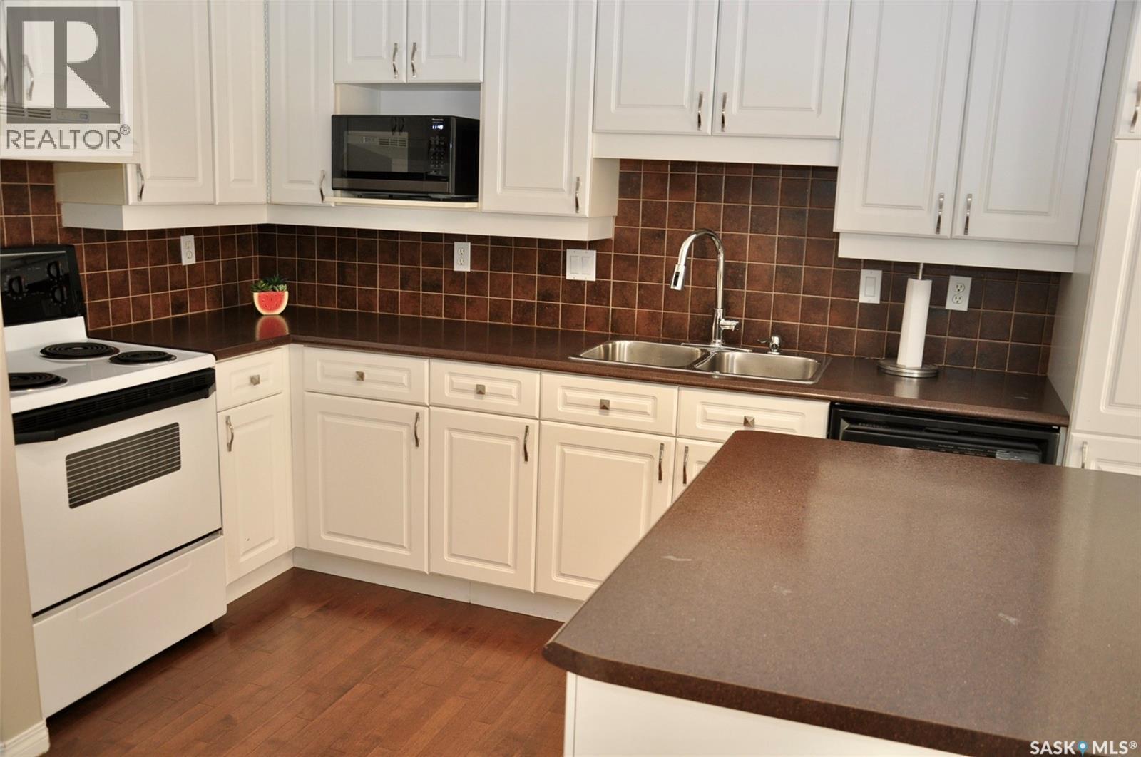 104 515 Mcwillie Avenue, Saskatoon, SK