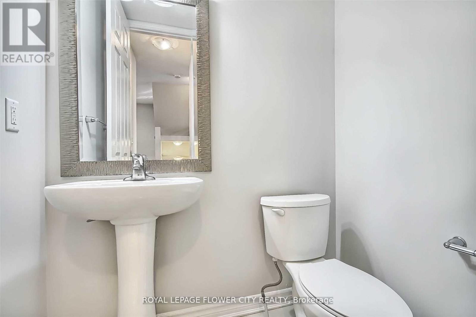 609 Gibson Crescent, Milton, ON - Indoor Photo Showing Bathroom