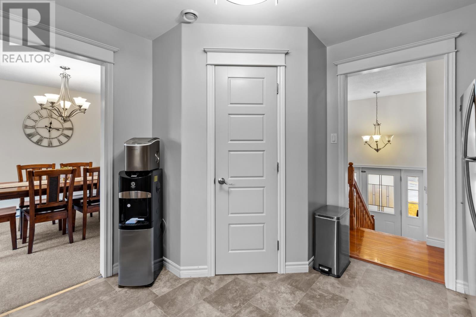 7 Aspenwood Place, Mount Pearl, NL - Indoor