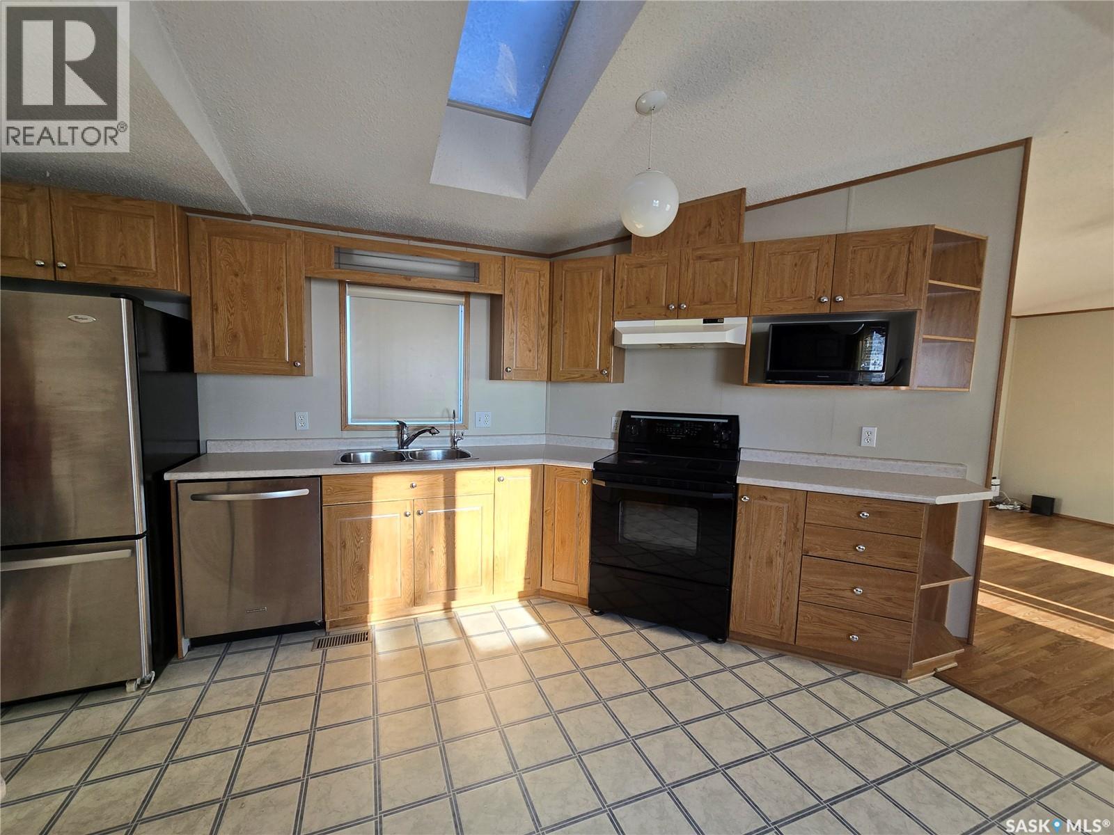 53 Prairie Sun Court, Swift Current, SK