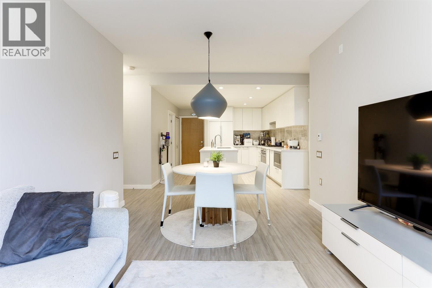 108 3188 Riverwalk Avenue, Vancouver, BC - Indoor