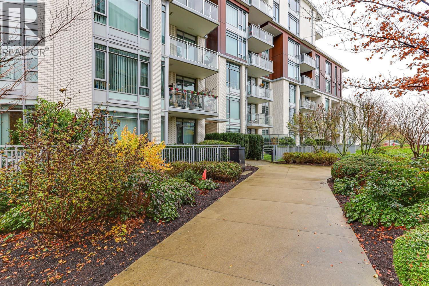108 3188 Riverwalk Avenue, Vancouver, BC - Outdoor