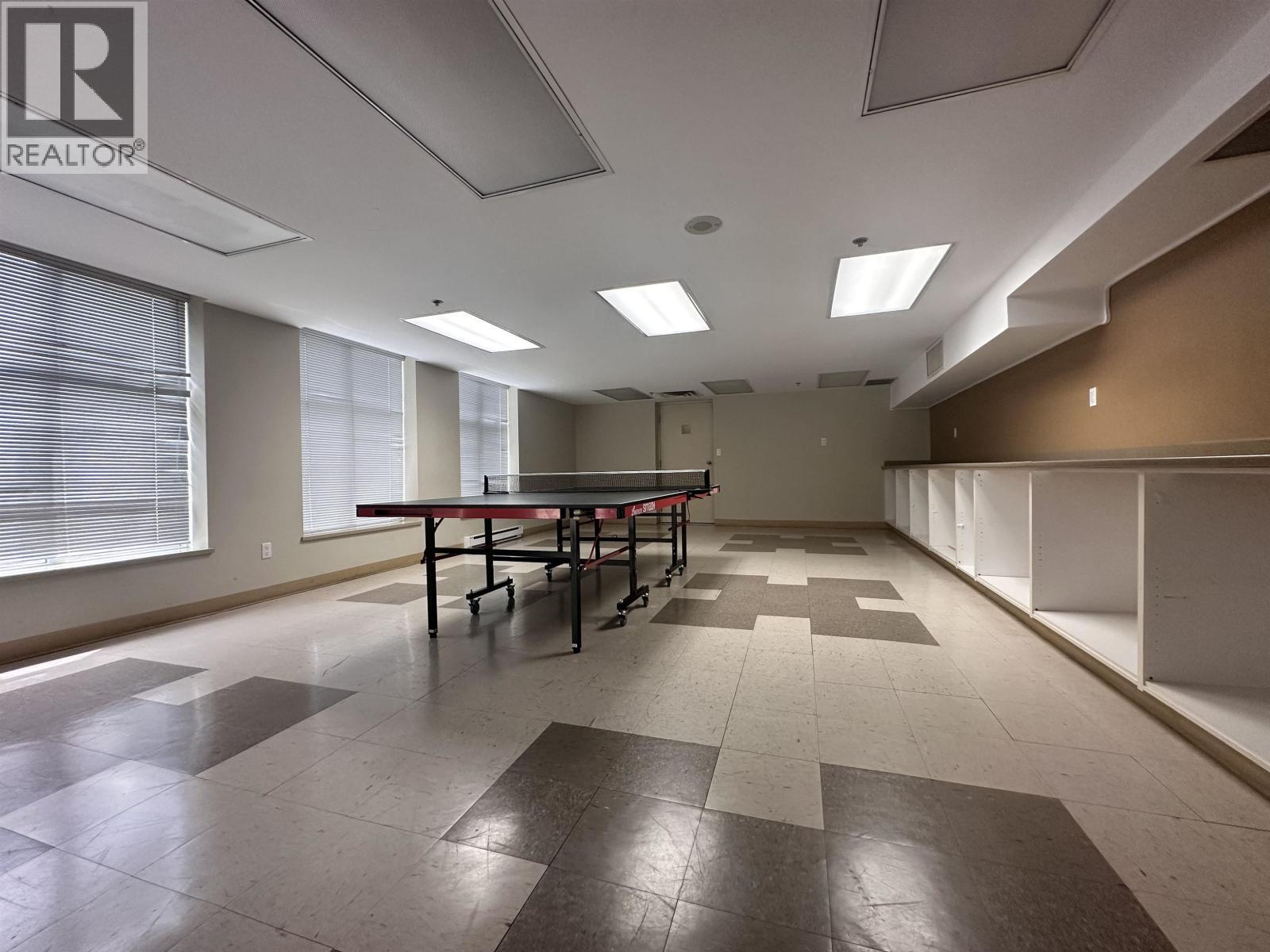 803 8460 Granville, Richmond, BC - Indoor Photo Showing Other Room