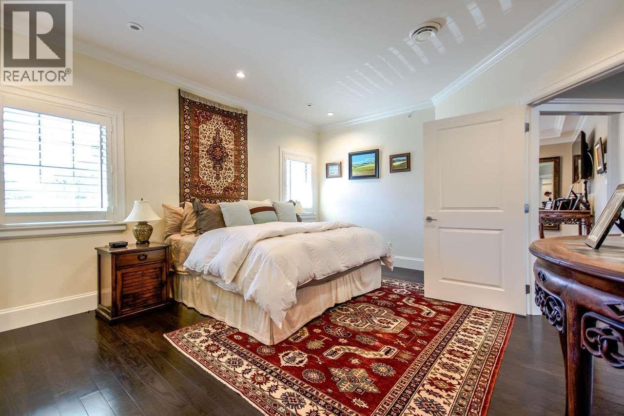 47** Granville Street, Vancouver, BC - Indoor Photo Showing Bedroom