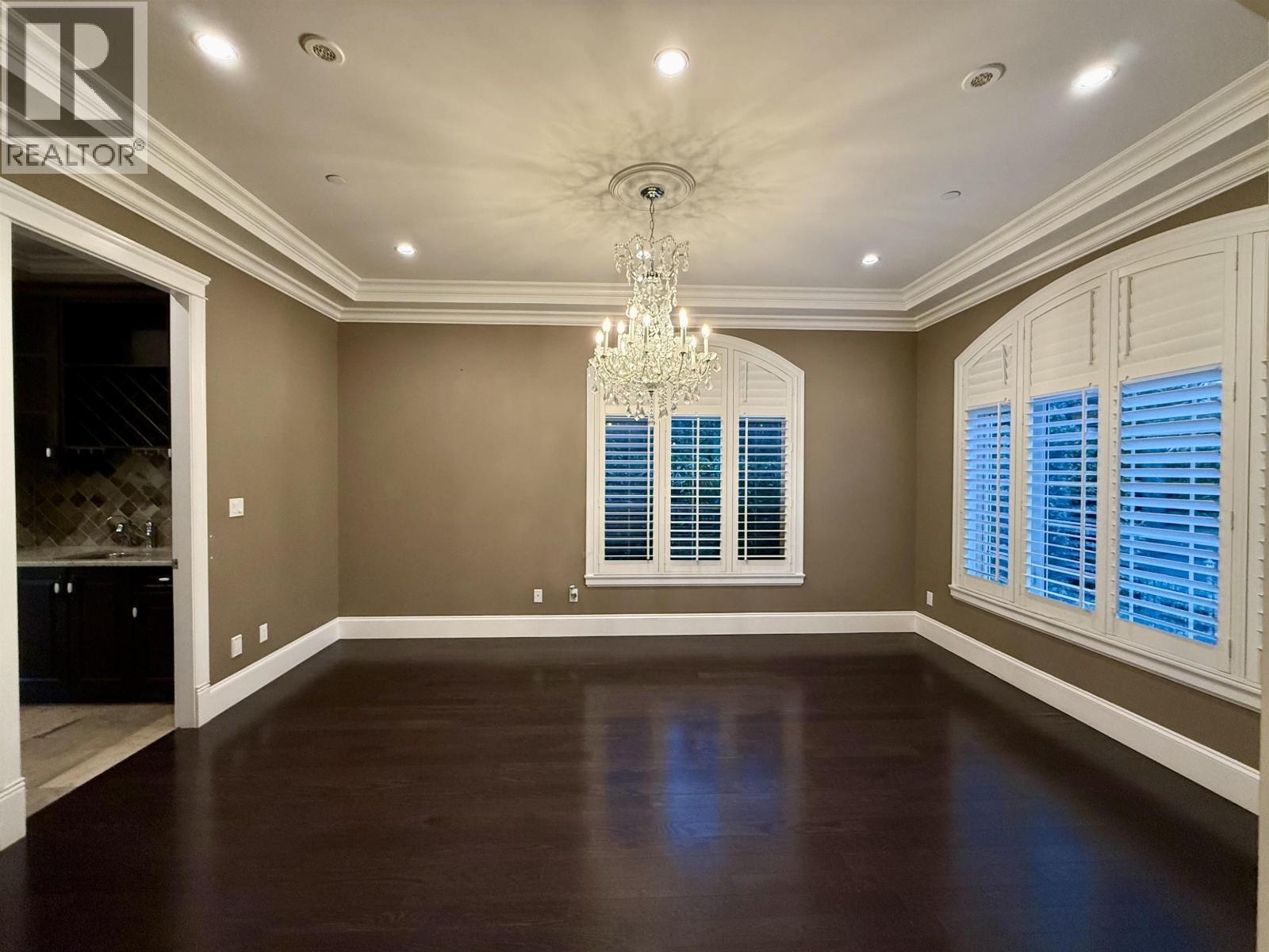 47** Granville Street, Vancouver, BC - Indoor Photo Showing Other Room