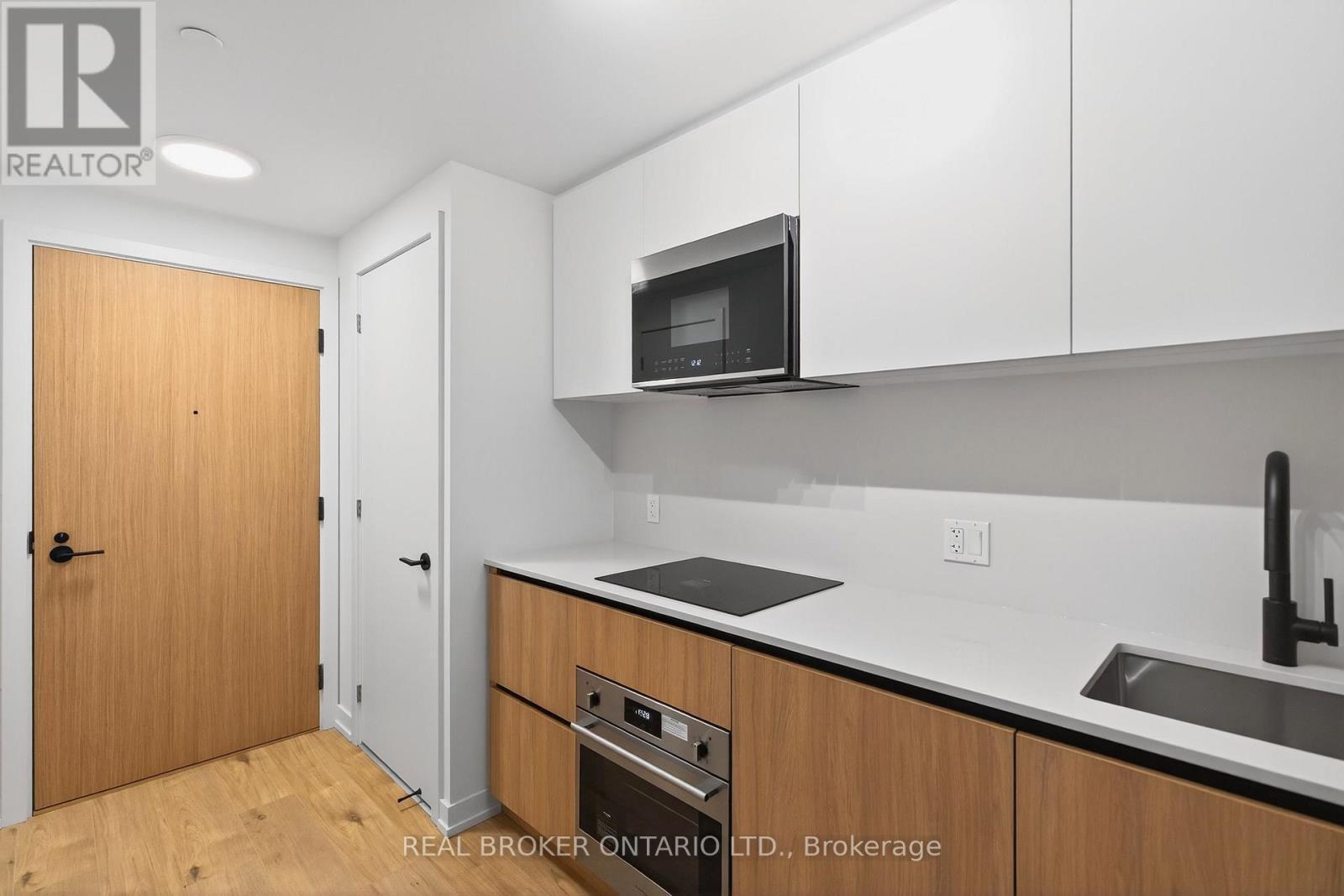 313 - 35 Parliament Street, Toronto, ON