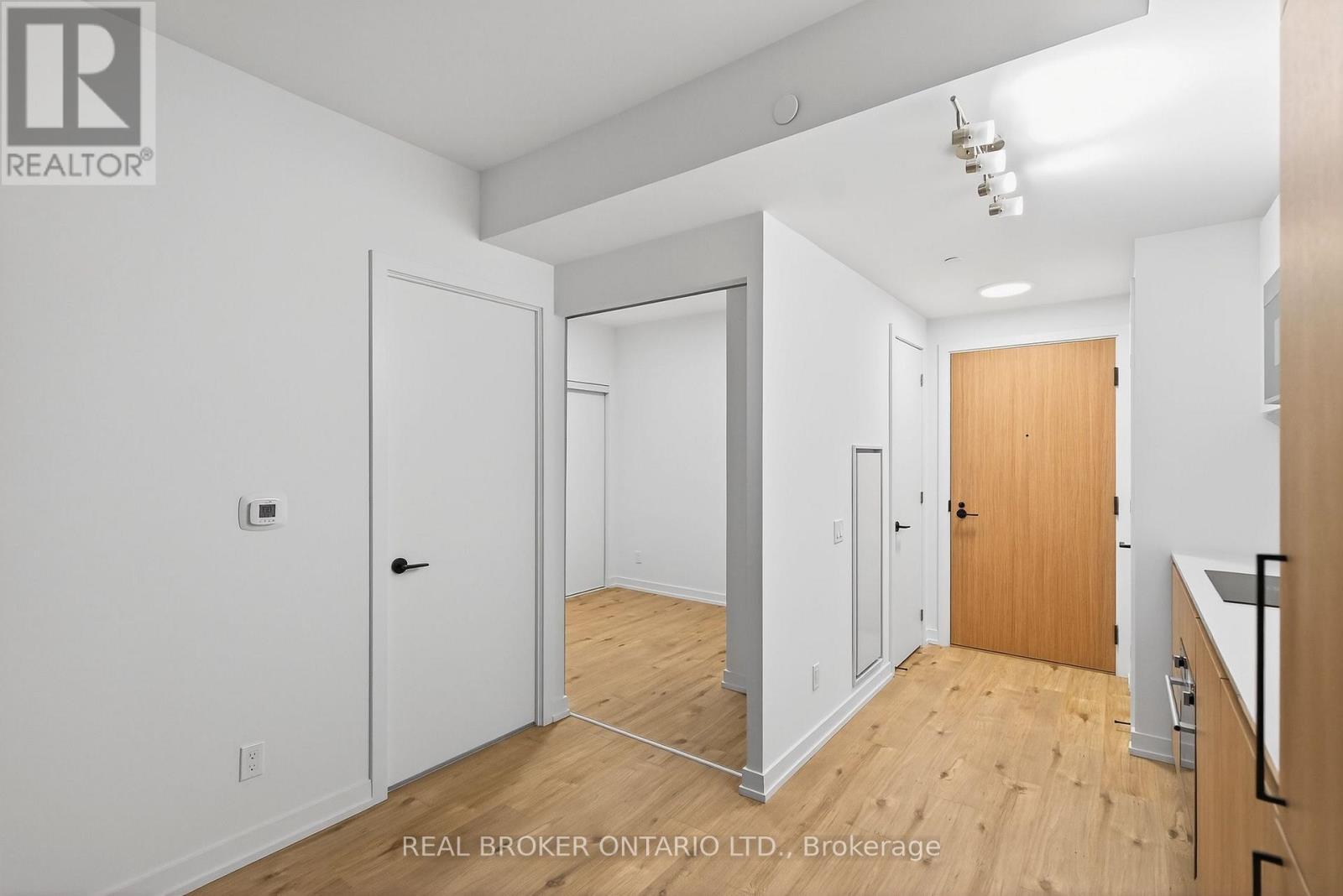 313 - 35 Parliament Street, Toronto, ON