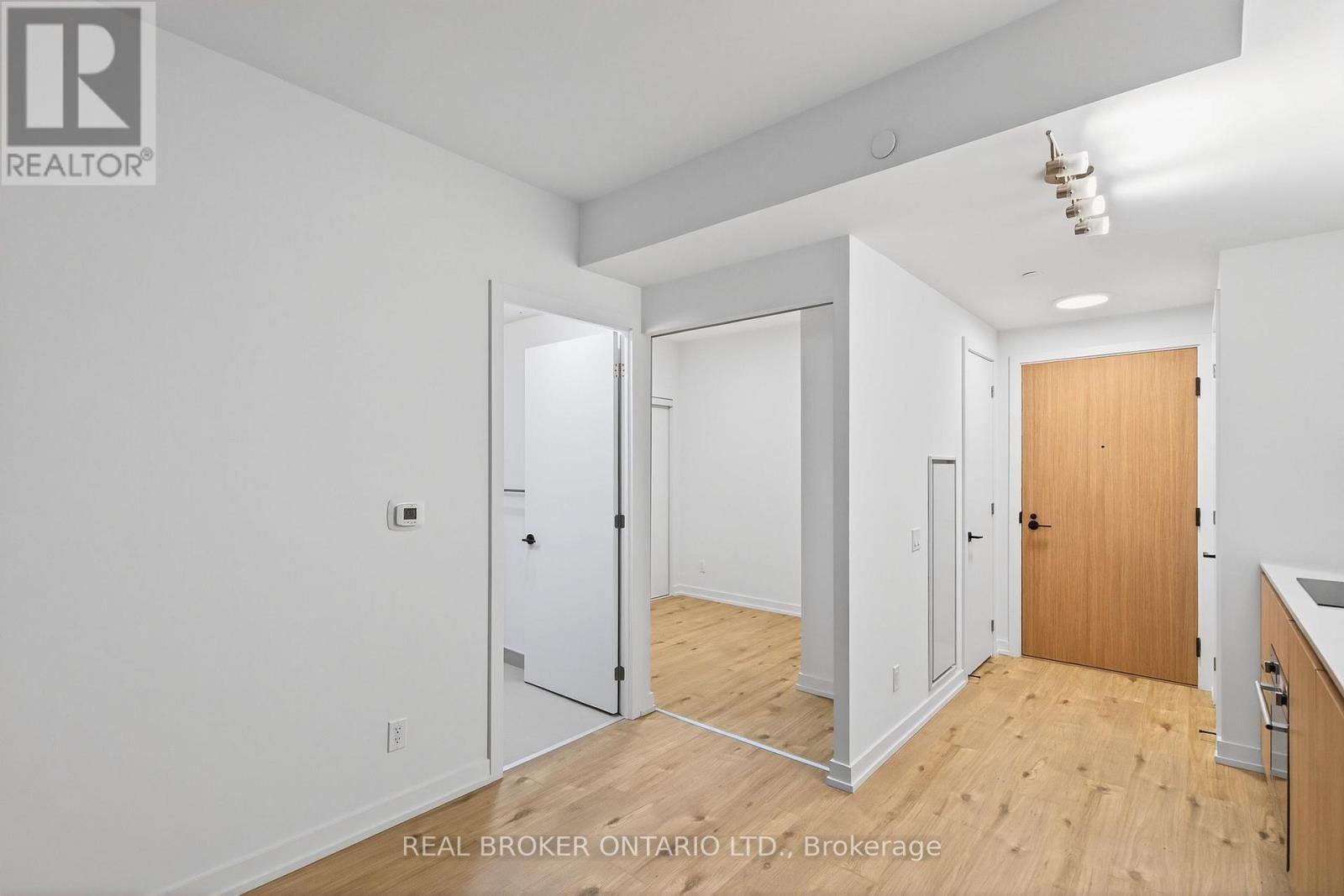 313 - 35 Parliament Street, Toronto, ON