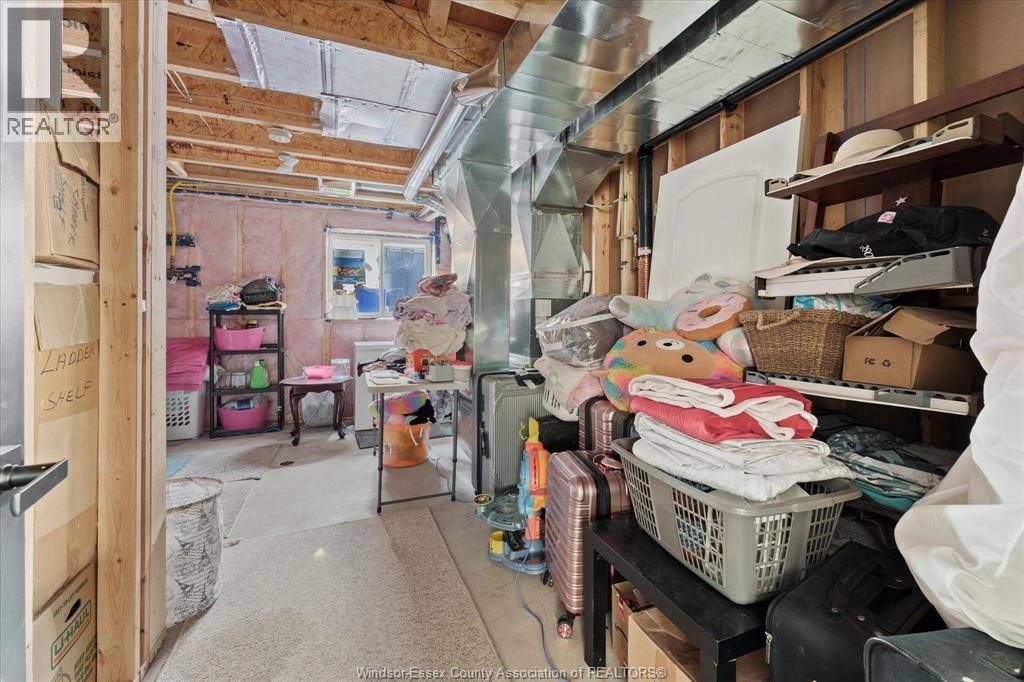 154 Lambert Street, Amherstburg, ON - Indoor Photo Showing Basement