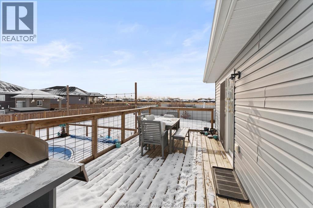 154 Lambert Street, Amherstburg, ON - Outdoor With Deck Patio Veranda With Exterior