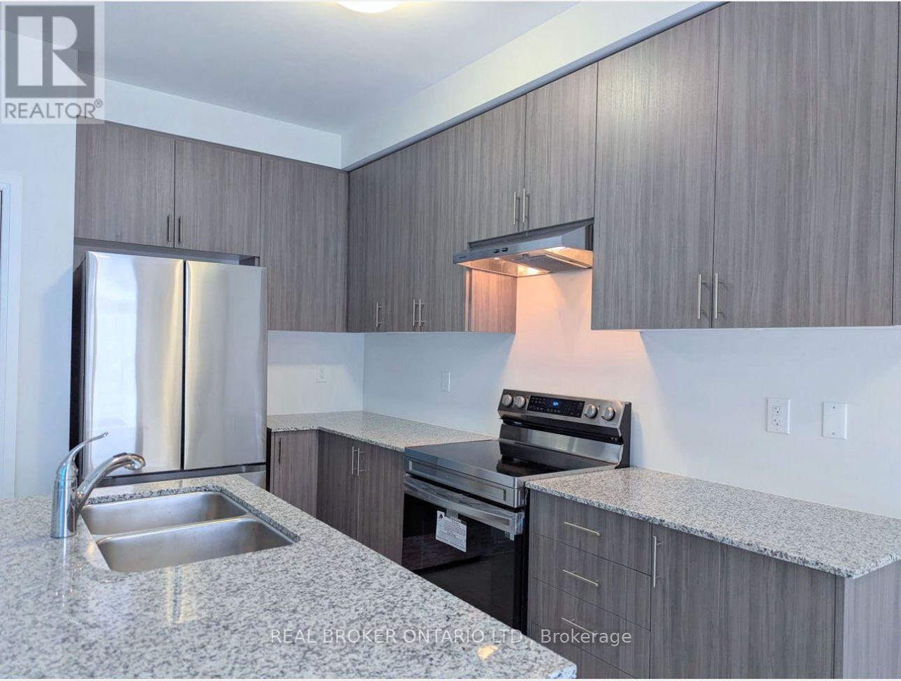 1061 Pisces Trail, Pickering, ON - Indoor Photo Showing Kitchen With Double Sink
