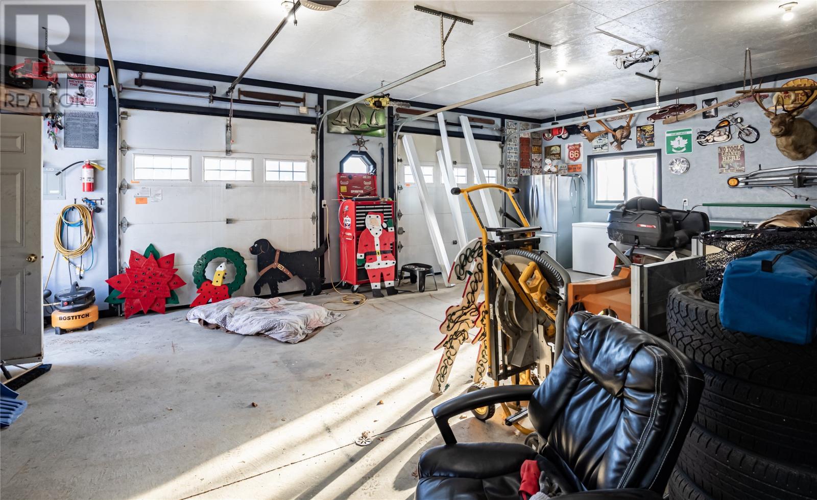 6 Pine Marsh Road, Conception Bay South, NL - Indoor Photo Showing Garage