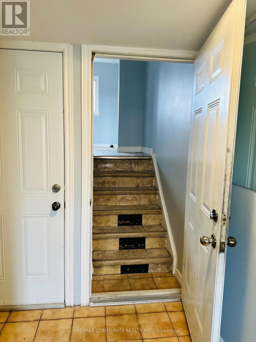 287 - 1605 Albion Road, Toronto, ON - Indoor Photo Showing Other Room